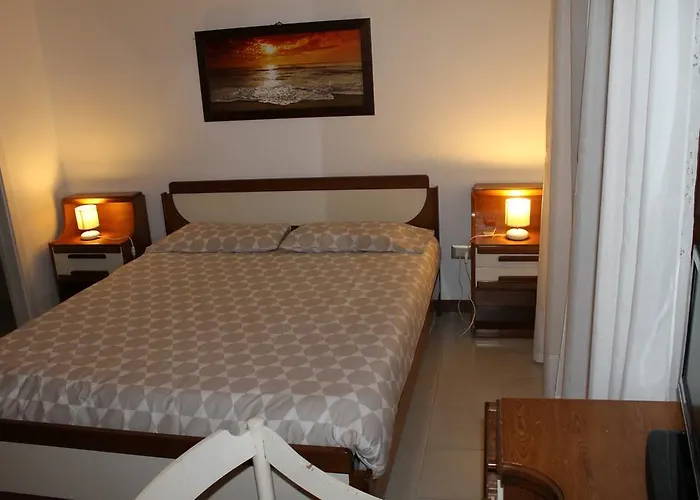 住宿加早餐酒店 Algherooms 阿尔盖罗